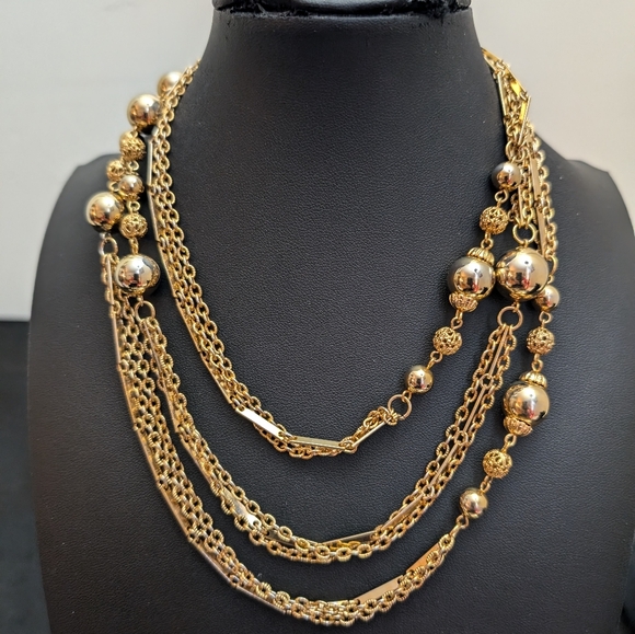 #69. Long Vintage Gold Necklace with Filigree n balls with Vintage Earrings - Picture 2 of 3